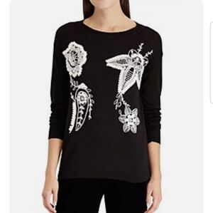 Chaps sz M black and white embroidered grandma sweater